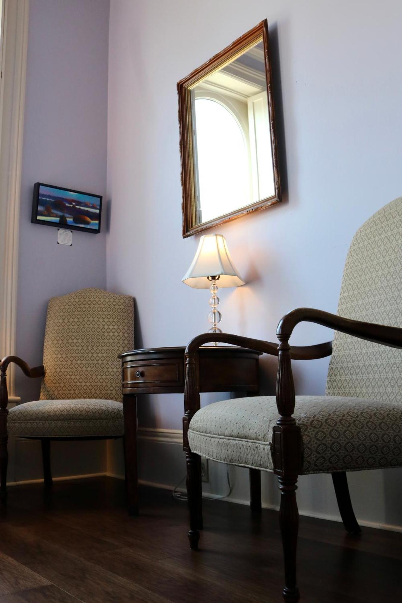The Joshua Wilton House Hotel Harrisonburg Exterior foto